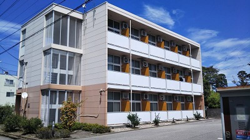 レオパレス糸田橋西 外観