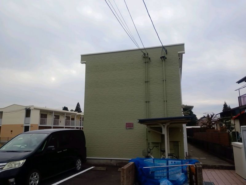 レオパレスハサマ 外観