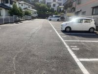 レオパレスマンダリン　Ｍ＆Ｔ 駐車場