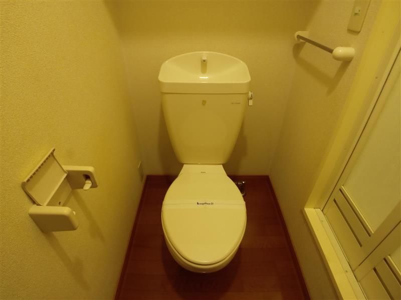レオパレス青崎 トイレ