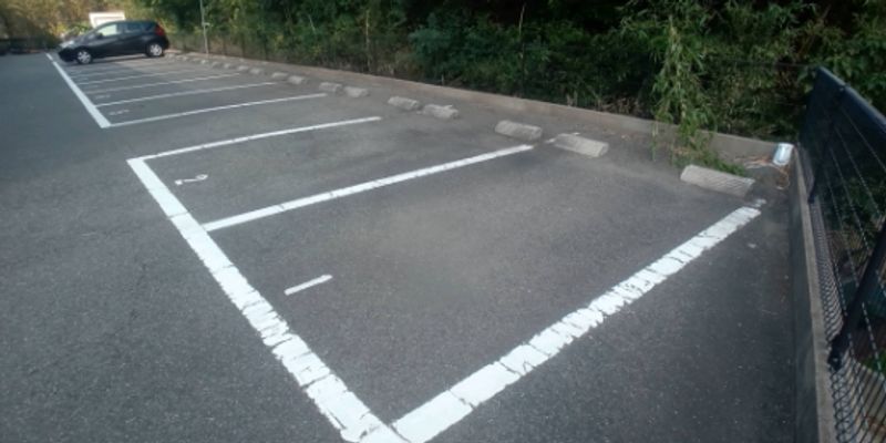 レオパレスアネックスＯＯＢＡ 駐車場