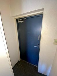 レオパレス常盤台第４ 玄関