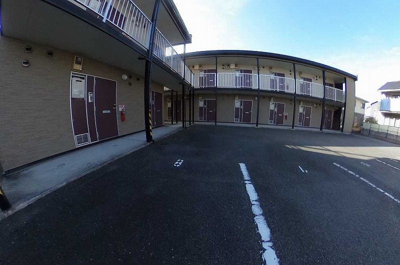 レオパレスウィッシュ 外観