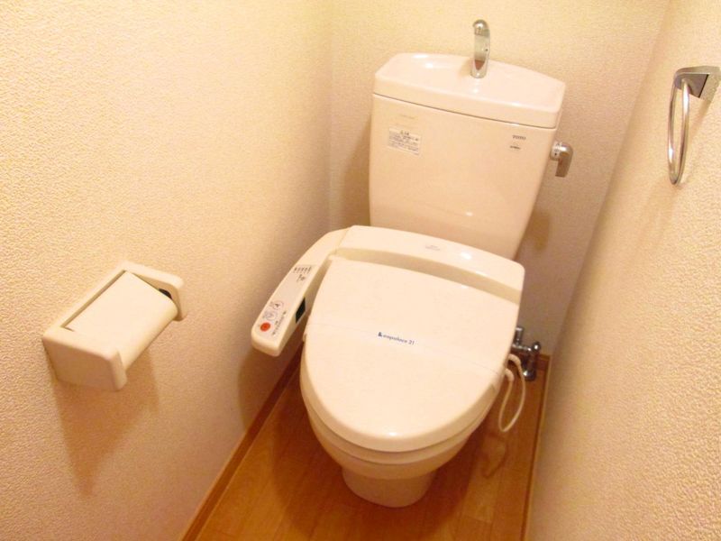 レオパレス金堀台Ⅱ トイレ