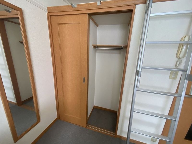 レオパレス天白 収納