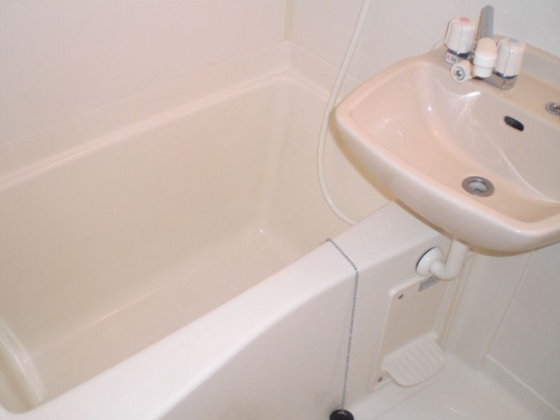 レオパレスパテオ 風呂