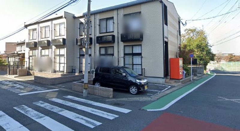 レオパレス足原 駐車場