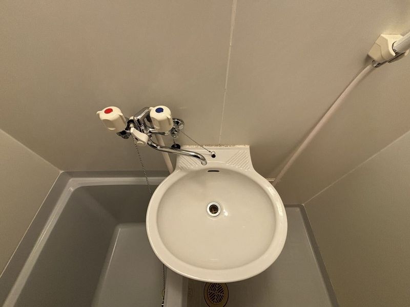 レオパレス西岡本２番館 洗面台