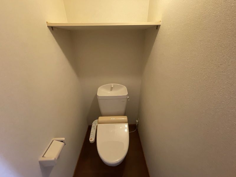 レオパレス松 トイレ