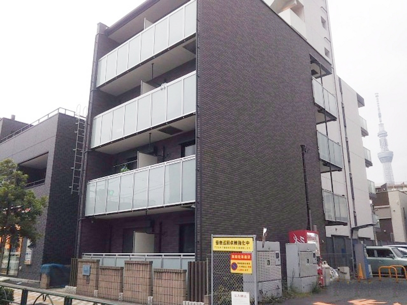 レオネクストオムライ 外観