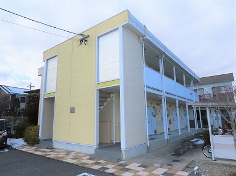 レオパレスアカシヤＢ 外観