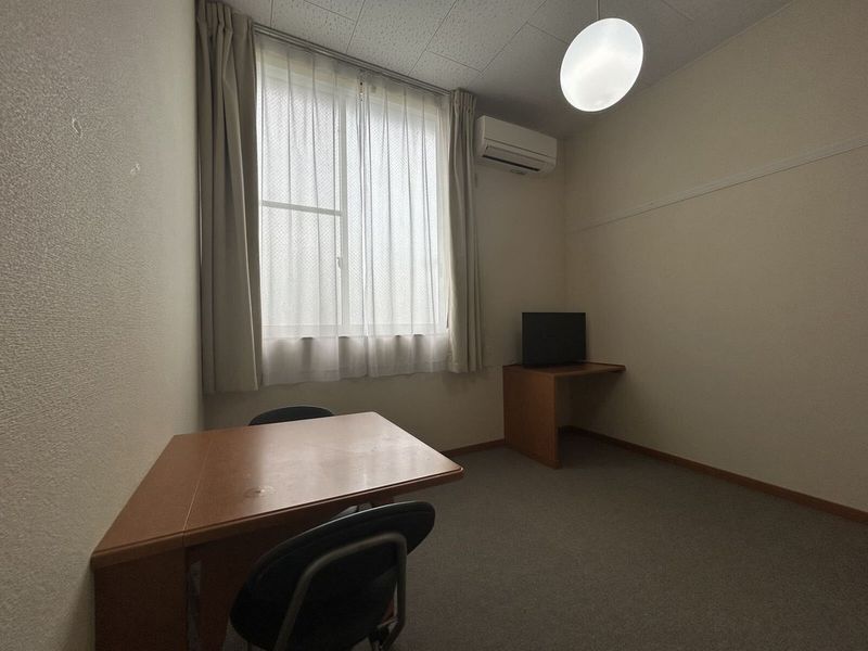 レオパレスＦＵＭＡ 居間