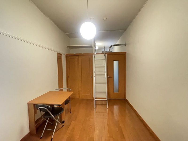 レオパレスレイクホライズンⅡ 居間
