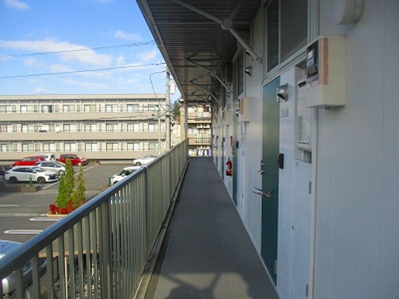 レオパレスアロマ 共用部分