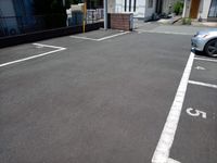 レオパレス富士 駐車場