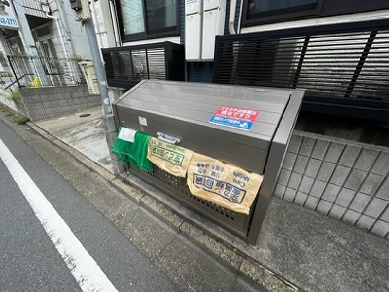 レオパレスアクア 共用部分