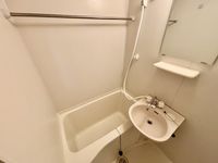 leopalace Libre 2 Bathroom