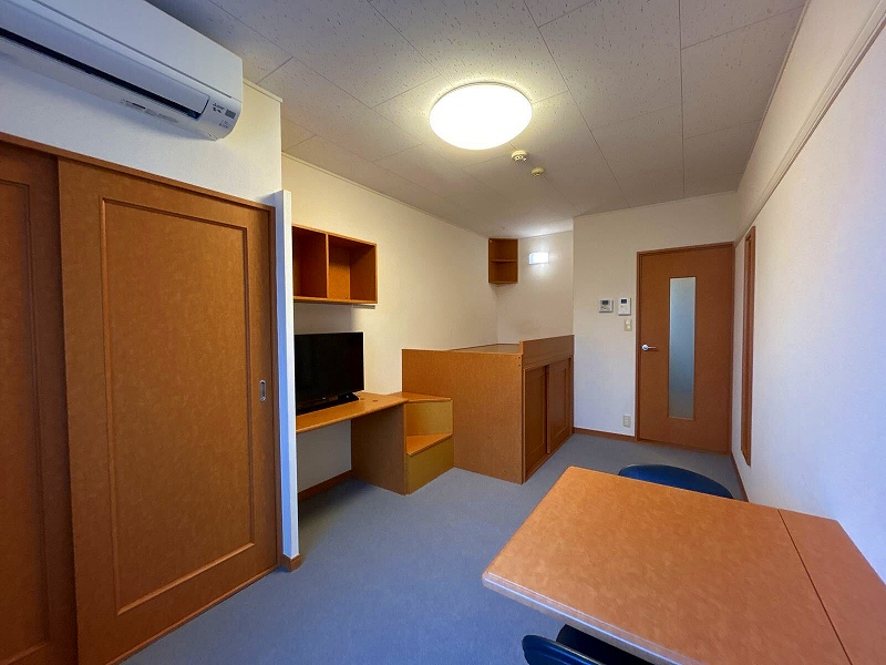 レオパレスはなみずき 居間