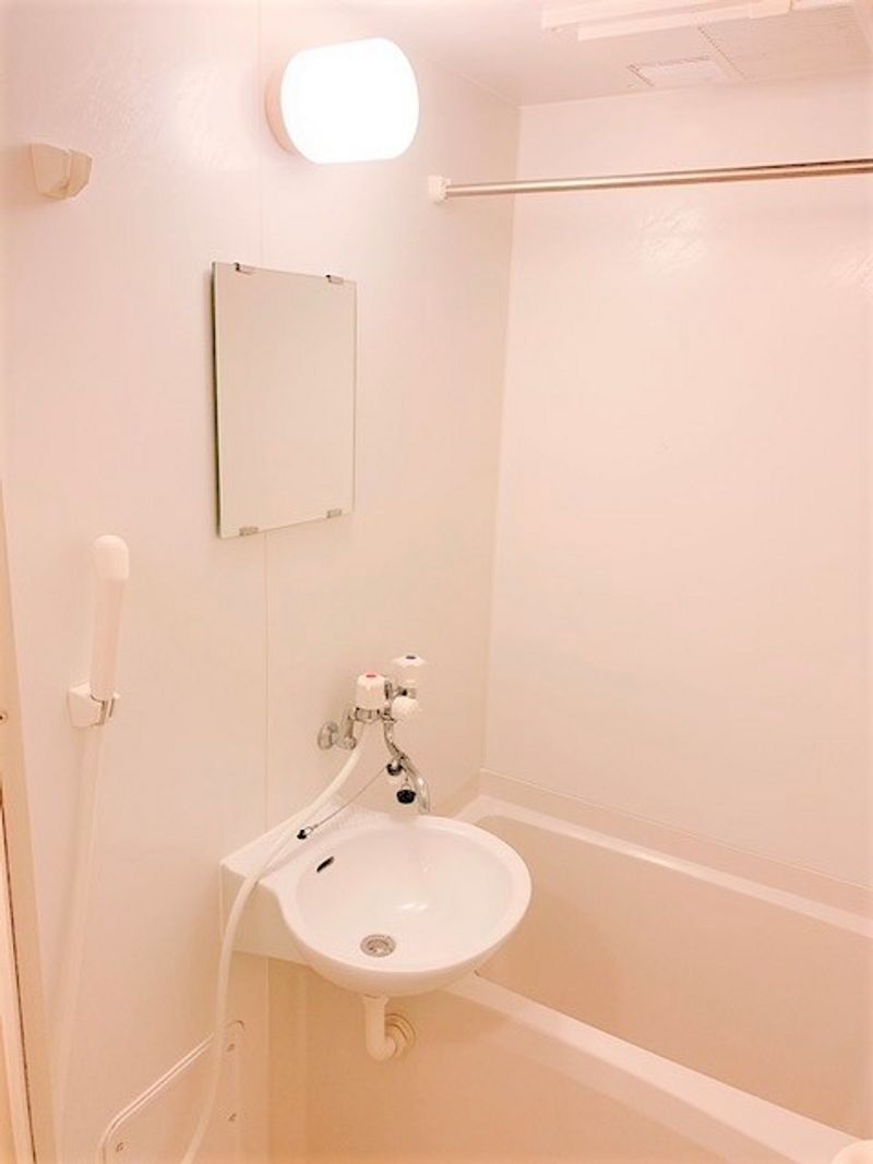 レオパレスリバー２８ 風呂