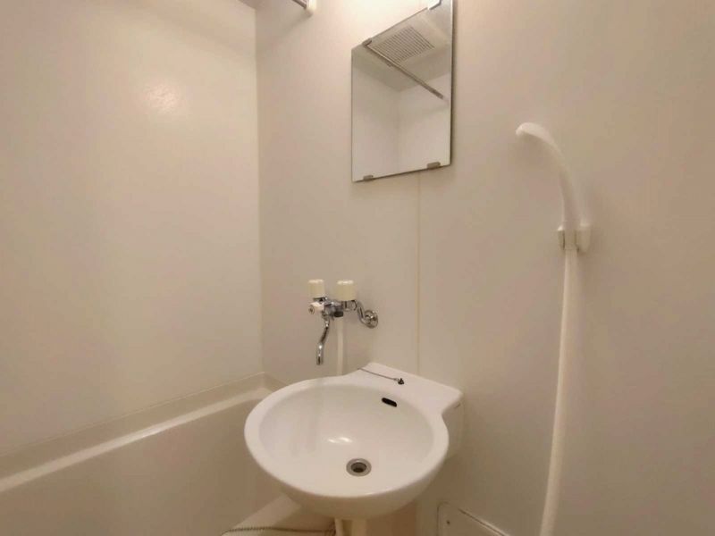 レオパレスニュー　シャルマン 洗面台