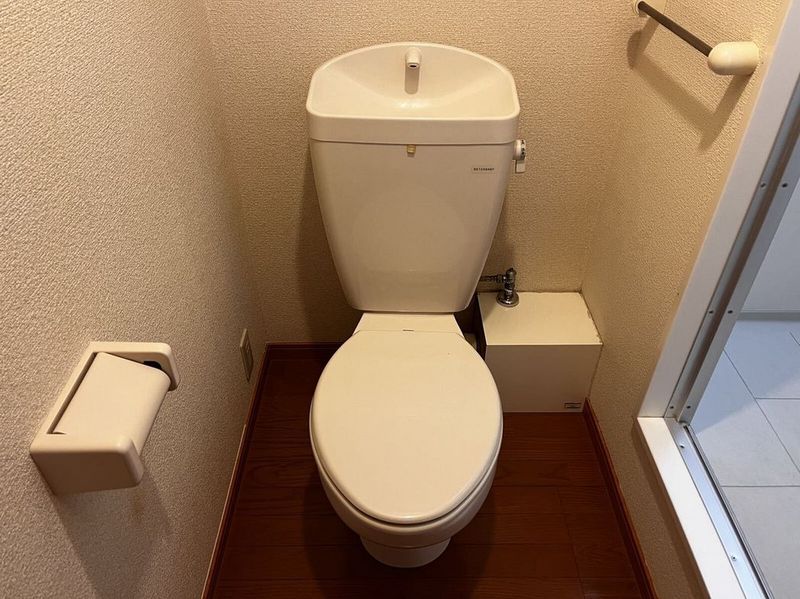 レオパレスエクレール藤塚 トイレ