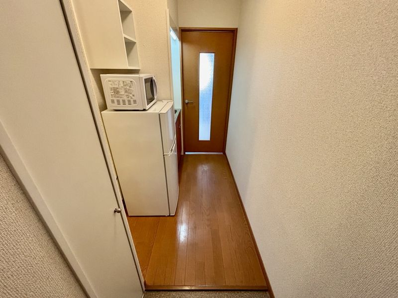 レオパレスエーデルハイムテヅカ 玄関