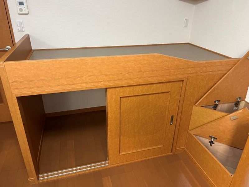 レオパレス六甲北二番館 収納
