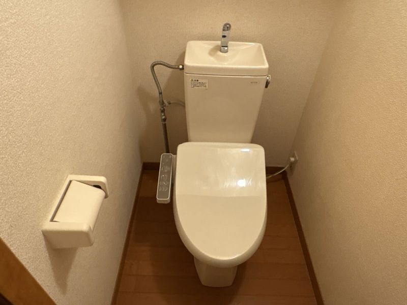 レオパレスラポール トイレ