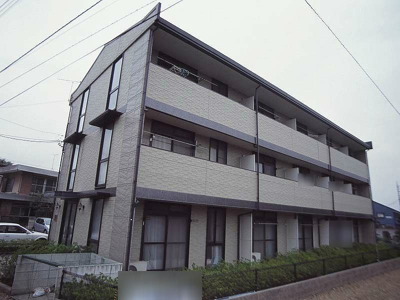 レオパレスイワオ 外観