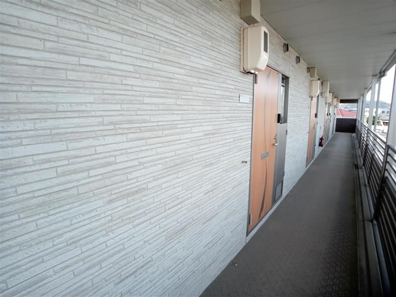 クレイノ沖 玄関