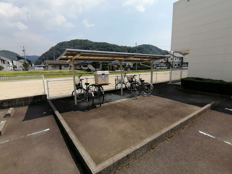 レオパレスハピネス 共用部分