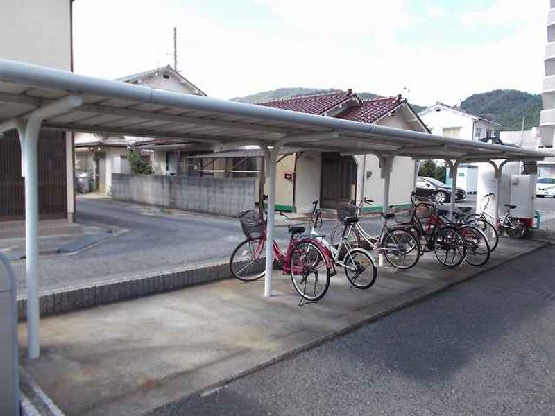 レオパレスこーぽ谷本 その他