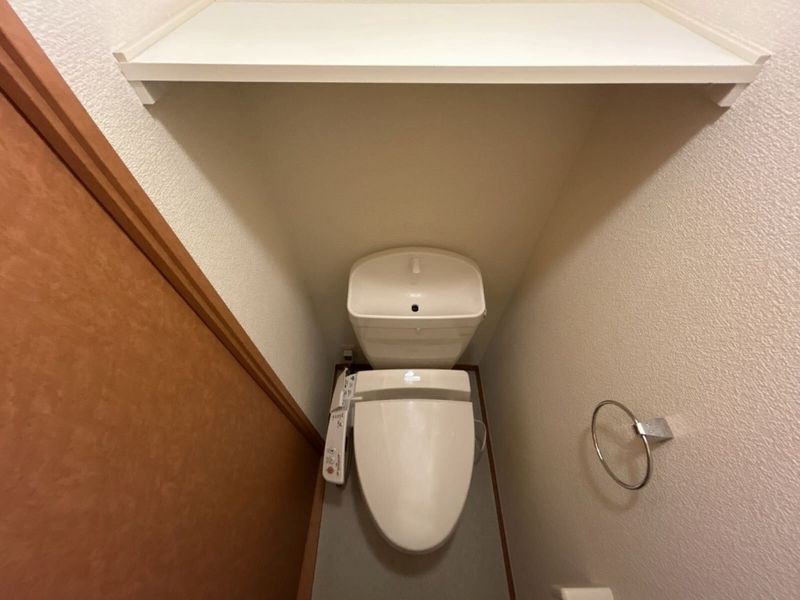 レオパレス西羽貫 トイレ