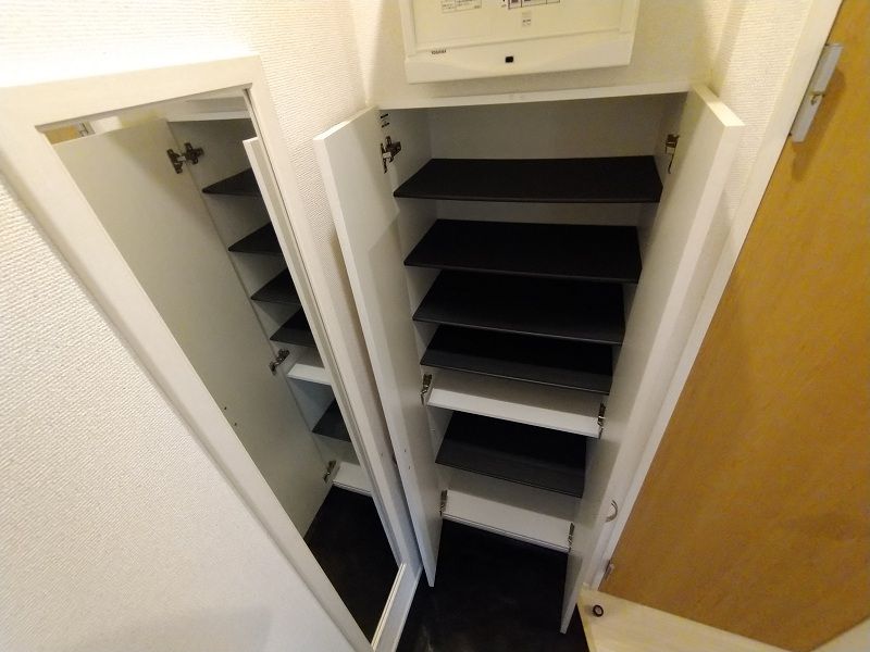 クレイノカーサ学芸大学 玄関