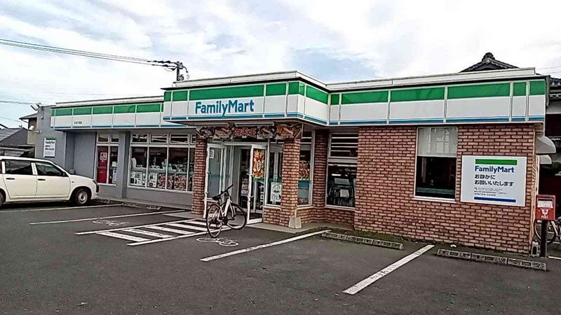 レオパレススペースシャトル 周辺環境
