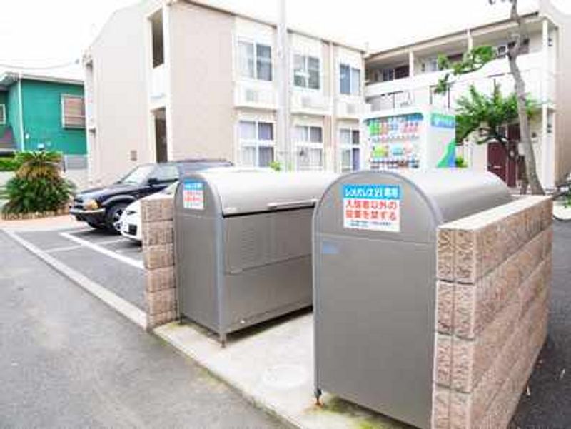 レオパレス松が岡ハイツⅡ 共用部分
