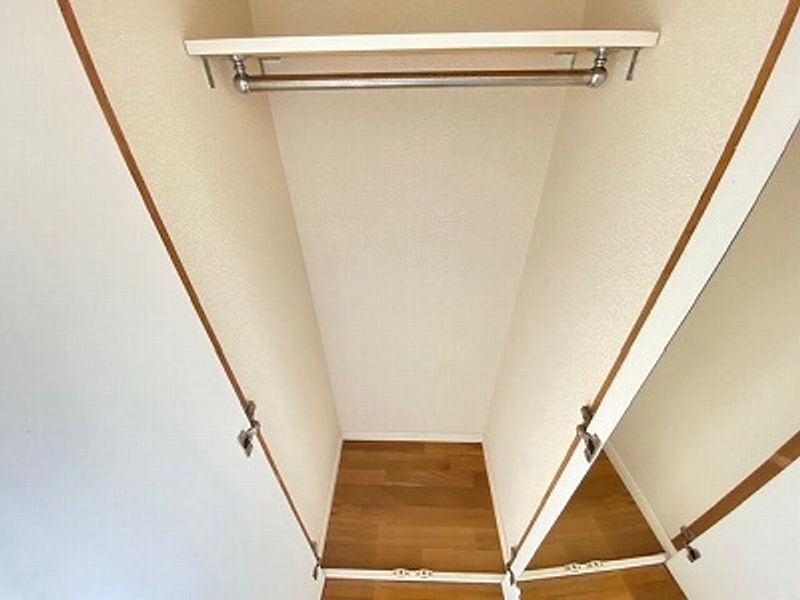 レオパレスブライト 収納