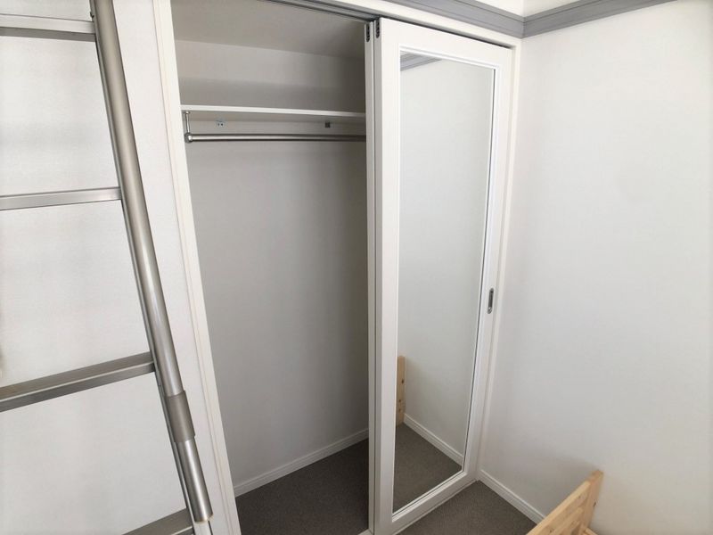 レオパレス柏谷 収納