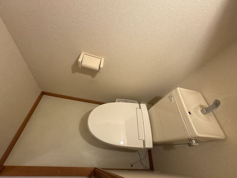 レオパレスフラワー トイレ