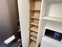 レオパレスヌベールヴィル 玄関