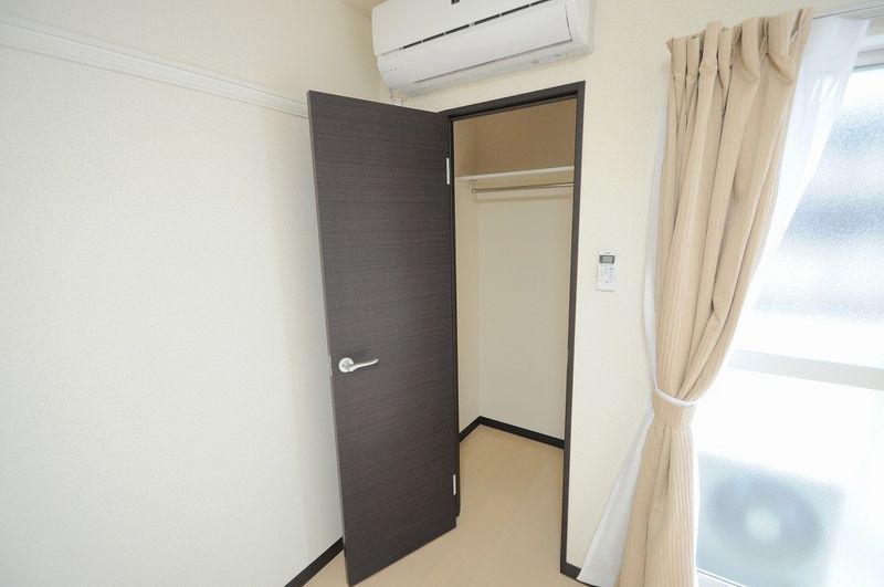クレイノトニワン 収納