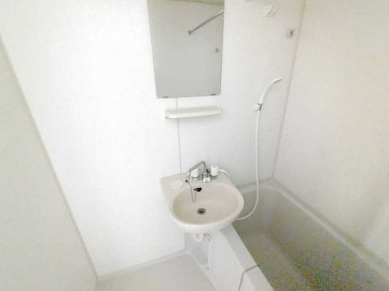 レオパレス元住吉桜下 洗面台