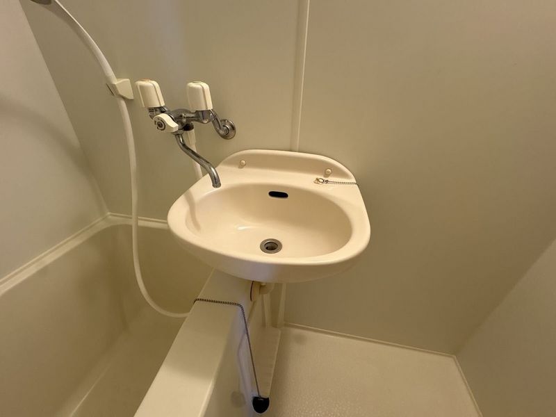 leopalace Mitaki Bồn rửa mặt