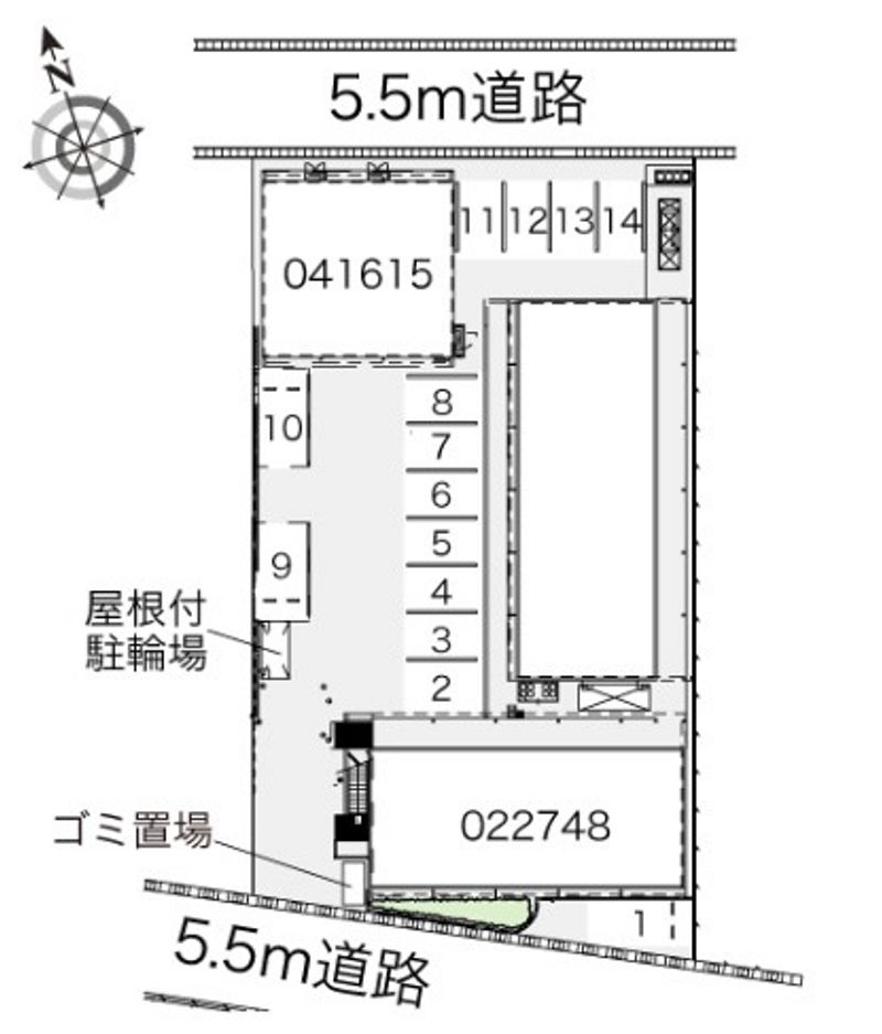 レオネクストＡｙｕｎａⅡ 駐車場