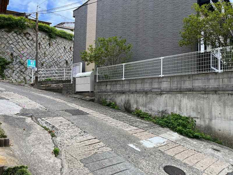 レオパレスＹＡＭＡＴＥ１ エントランス