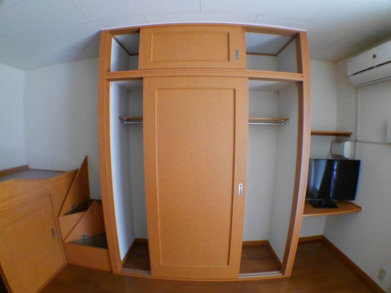 レオパレスＨａｂｉｔａｃｉｏｎ　Ｈａｙａｓｈｉ 収納