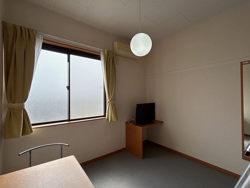 レオパレスグリーンステージ大宮 居間