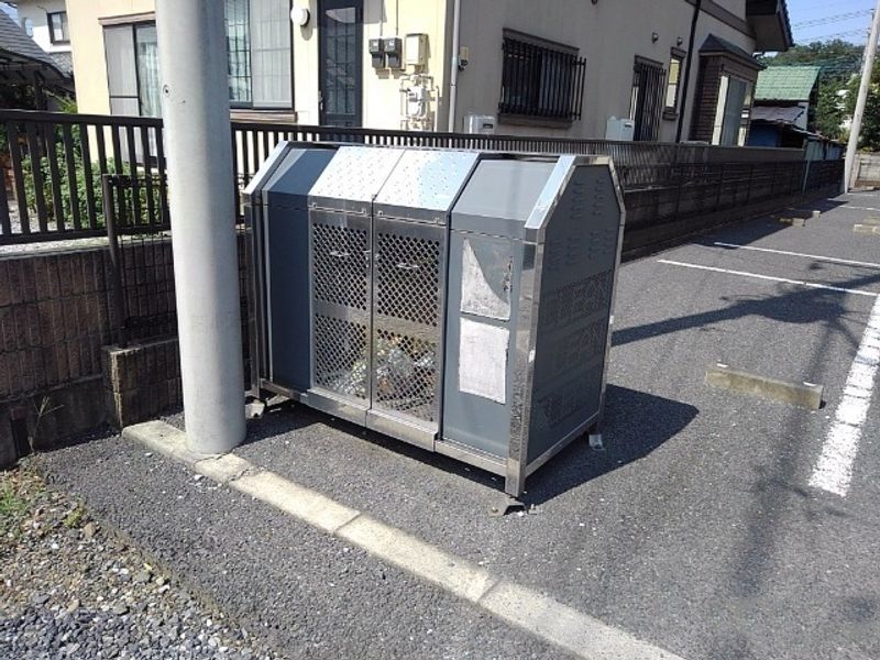 レオパレスポラリス 共用部分