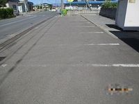 レオパレス翔 駐車場