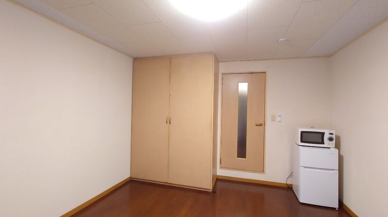 レオパレスリヴェール 居間